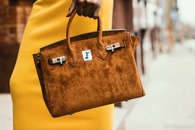 5 Best Saks Fifth Avenue Bags to Redefine Your Style